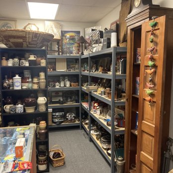 Mommas Attic - Antiques Near Me - Las Vegas, Nevada Mommas Attic - Antiques Near Me - Las Vegas, Nevada