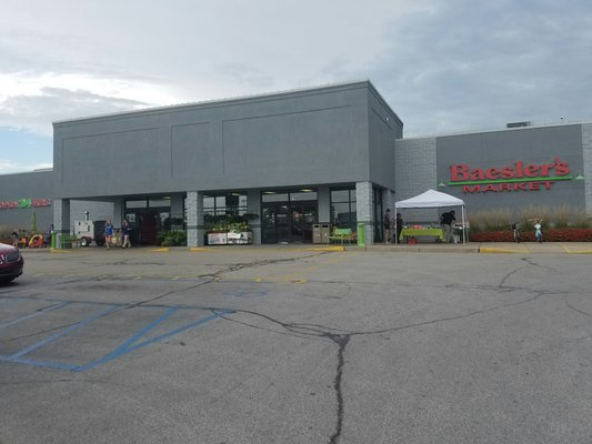 Baesler's Market by null