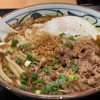 Marugame Udon - Nikutama Udon - Japanese Near Me - Honolulu, Hawaii