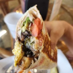 Muñecas Taco Garden - Brunch burrito