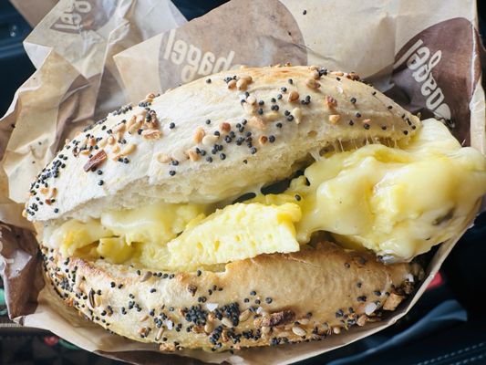 Brobagel by null