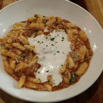Fete - house made cavatelli w/veal bolognese n basil n ricotta..diviiiiine! damn delicious! - New American Near Me - Honolulu, Hawaii Fete - house made cavatelli w/veal bolognese n basil n ricotta..diviiiiine! damn delicious! - New American Near Me - Honolulu, Hawaii