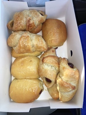 AM Donuts Croissants & More by null