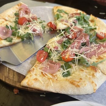 Il limone - Pizza Near Me - Liverpool, New York Il limone - Pizza Near Me - Liverpool, New York