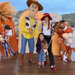 Fairytale Character Parties and balloons 