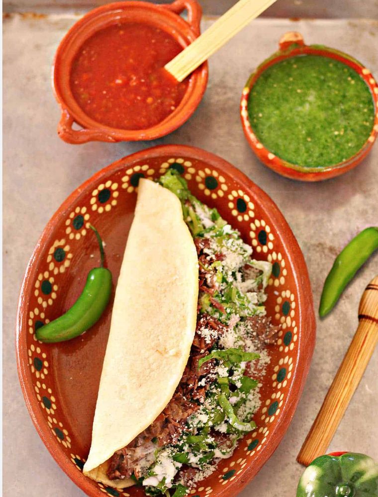️ Taqueria El Centenario Logo