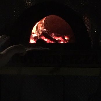 Dang Brother Pizza - An oven on a firetruck - Caterers Near Me Dang Brother Pizza - An oven on a firetruck - Caterers Near Me