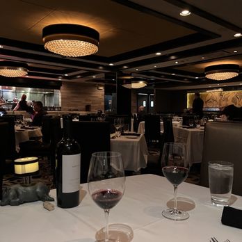 Morton's The Steakhouse - Inside - Steakhouses Near Me - Bethesda, Maryland