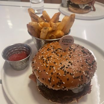 Gordon Ramsay Burger - Wellington burger w/fries - Burgers Near Me - Boston, Massachusetts
