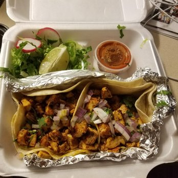 Móle Mexican Bar & Grill - $14 for theae two dry Chicken tacos..no sides - Mexican Near Me - Brooklyn, New York