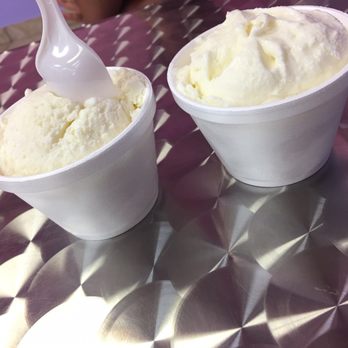La Michoacana - Queso & Coco . They look identical but different flavors. - Ice Cream & Frozen Yogurt Near Me - Covina, California