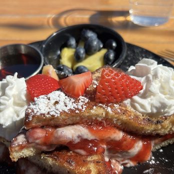 Rebel Cheese - Strawberry cheesecake french toast - Vegan Near Me - Austin, Texas Rebel Cheese - Strawberry cheesecake french toast - Vegan Near Me - Austin, Texas