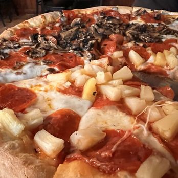 Maggio's Pizza - Pizza - Pizza Near Me - Big Bear Lake, California Maggio's Pizza - Pizza - Pizza Near Me - Big Bear Lake, California