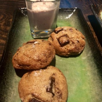The Pearl - Milkshake and cookies - Seafood Near Me - Nantucket, Massachusetts The Pearl - Milkshake and cookies - Seafood Near Me - Nantucket, Massachusetts