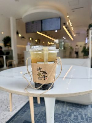 ChiCha San Chen by null