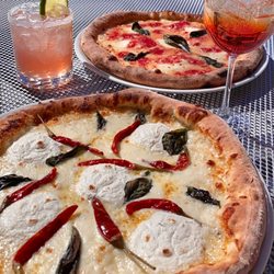 Positano Pizza Napoletana - Patio