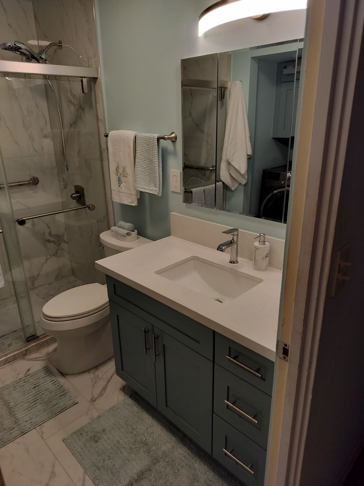 Slide of Expert Guys Construction