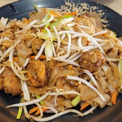Nora Asian Fresh - Malaysian noodles aka Char Kway Teow. Yom Yom Yom Yom