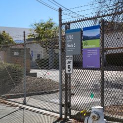 Kaiser Regional Lab - 2nd St gate