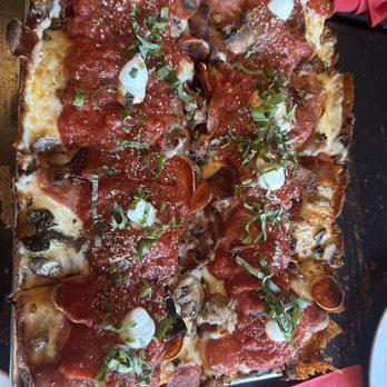 Pizza Rock - Detroit Red Top PizzaDetroit - Pizza Near Me - Las Vegas, Nevada