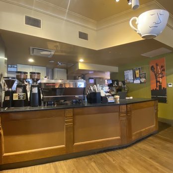Colectivo Coffee Andersonville - Coffee & Tea Near Me - Chicago, Illinois