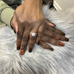 Exquisite Nails By Vanna - Regular polish