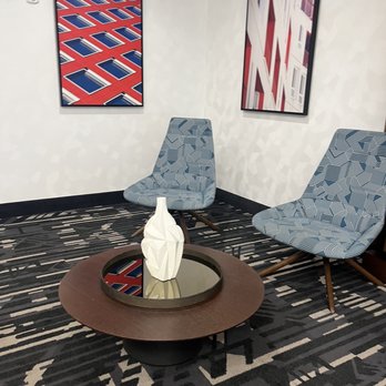 Springhill Suites Columbus Easton - Interior lobby - Hotels Near Me - Columbus, Ohio