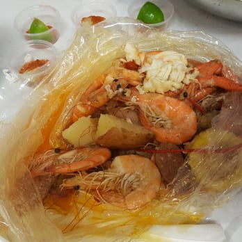 Crawfish Chef - Seafood Near Me - Kent, Washington Crawfish Chef - Seafood Near Me - Kent, Washington