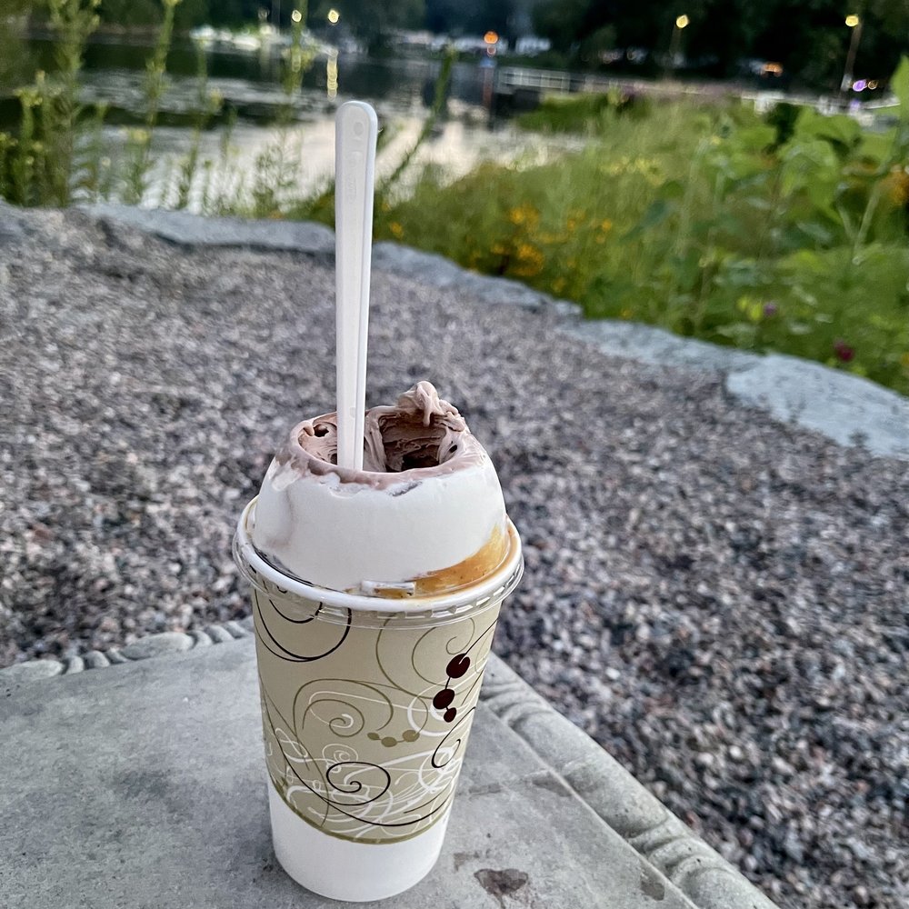 LICKETY SPLIT ICE CREAM SHOPPE 10 Reviews 215 Water St, Dexter, New