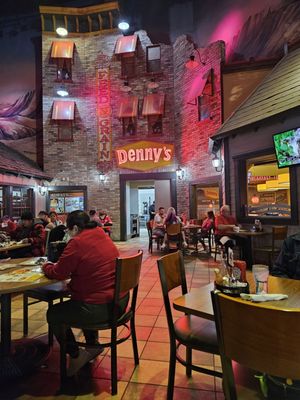 Denny's by null