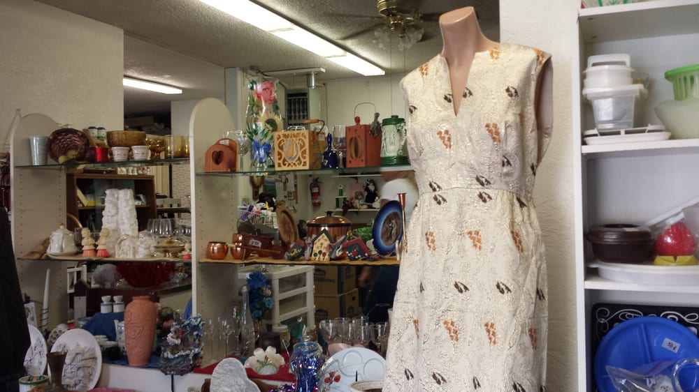 SHELTER ON THE HILL THRIFT STORE Updated September 2024 14 Photos