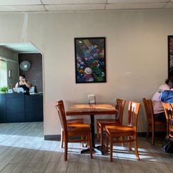 Thai Noodle Restaurant - Restaurants seating