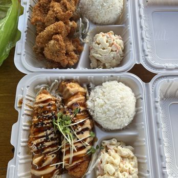 Da Tambayan Corner - Chicken Katsu w/ Mac salad and rice (top plate) Baked dynamite salmon w/ Mac salad and rice (bottom plate) - Food Trucks Near Me - Maui, Hawaii