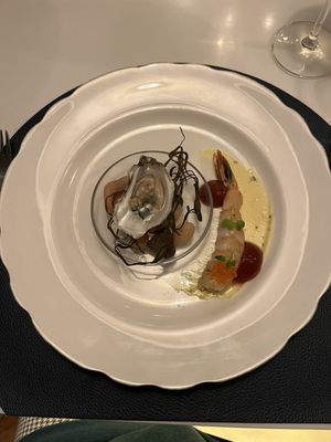 Pearl Street Restaurant by null