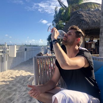 Dune Oceanfront Burger Lounge - Burgers Near Me - Key Biscayne, Florida