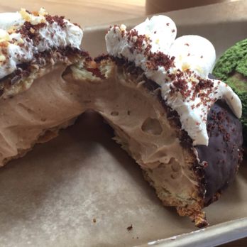 Bibble & Sip - Hazelnut cream puff - Coffee & Tea Near Me - New York, New York