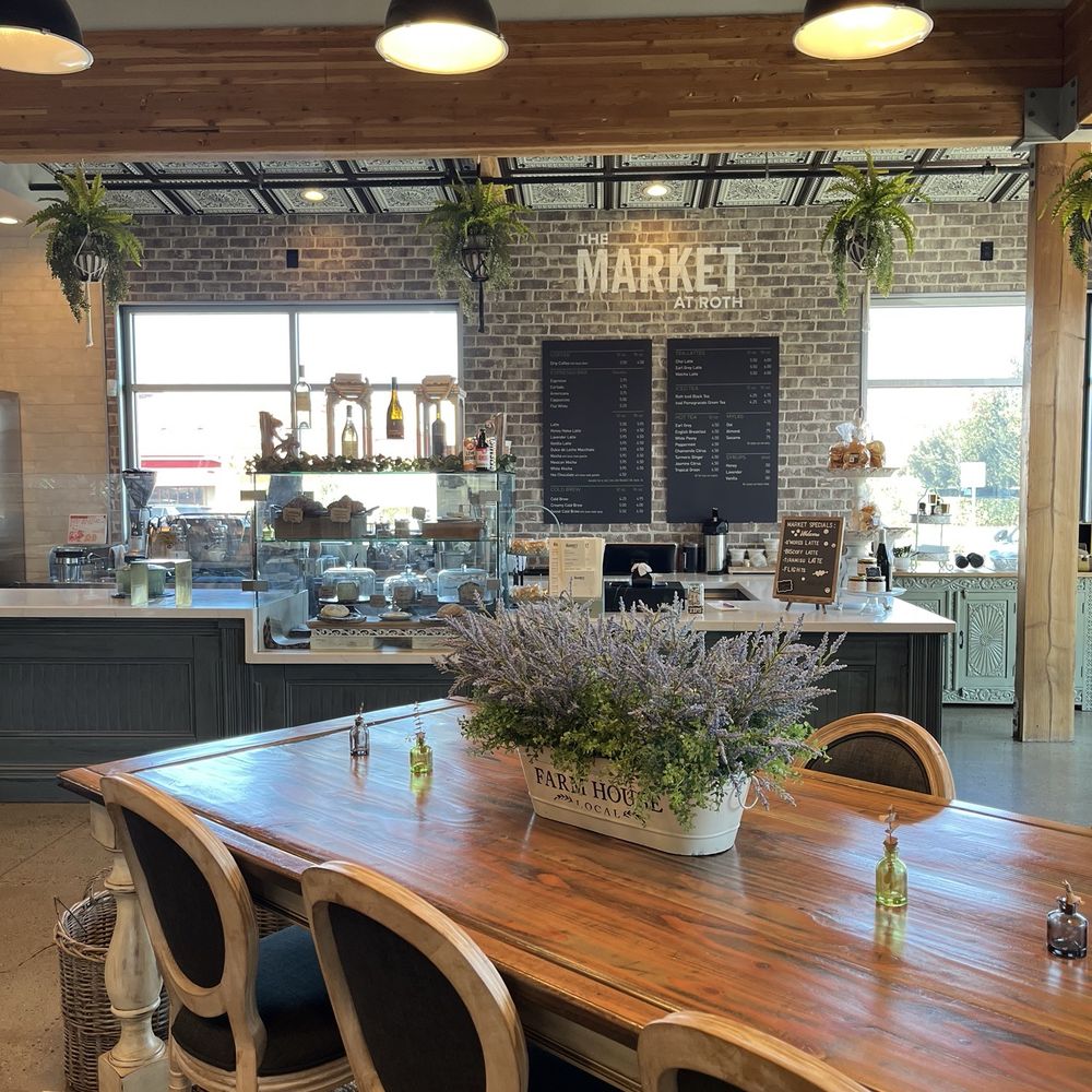 The Market at Roth - Inside - Coffee & Tea Near Me - Turlock, California