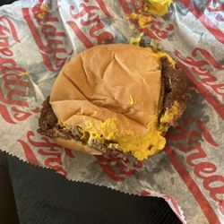 Freddy's Frozen Custard & Steakburgers
