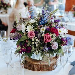 Bouquet Florist And Gifts
