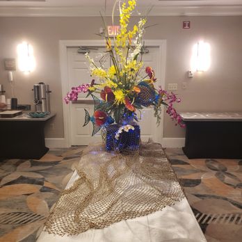 DoubleTree by Hilton Hotel Jacksonville Riverfront - Hotels Near Me - Jacksonville, Florida DoubleTree by Hilton Hotel Jacksonville Riverfront - Hotels Near Me - Jacksonville, Florida