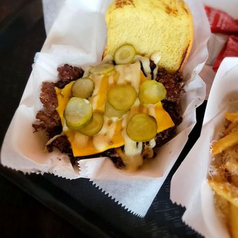 Hard Pressed - Food Trucks Near Me - Jacksonville Beach, Florida