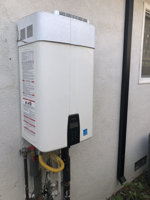 Thankless Water heater 
Installation and repair - Upgrade to a tankless water heater for endless hot water on demand. Enjoy energy efficiency, space-saving design, and precise temperature control. Our installation ensures a reliable and efficient solution for your hot water needs.
Up to $1500 Rebate through SoCalGas