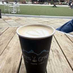 Yetis grind - specialty latte Cocomel