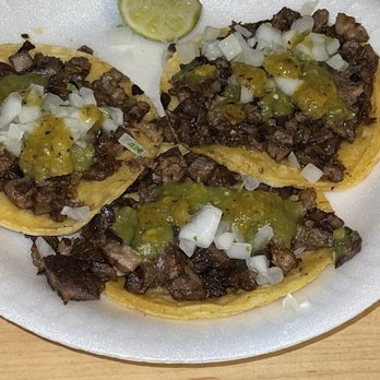 Tacos El Venado - Bland and dry asada tacos - Tacos Near Me - Los Angeles, California Tacos El Venado - Bland and dry asada tacos - Tacos Near Me - Los Angeles, California
