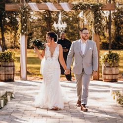 Vintage Oaks Events