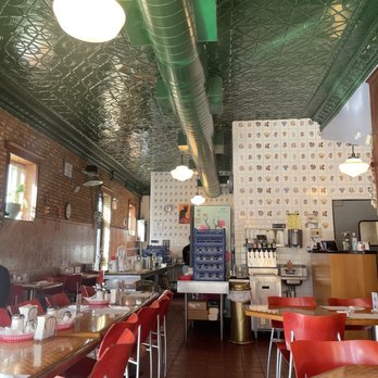 Uncle Mike's Place - Breakfast & Brunch Near Me - Chicago, Illinois
