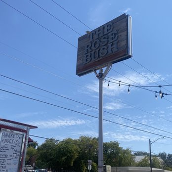 Krab Kingz - Located at the Rose Bush along with other food truck vendors - Food Trucks Near Me - San Antonio, Texas Krab Kingz - Located at the Rose Bush along with other food truck vendors - Food Trucks Near Me - San Antonio, Texas