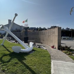 Dunmore East Harbour - Memorial to those lost at sea