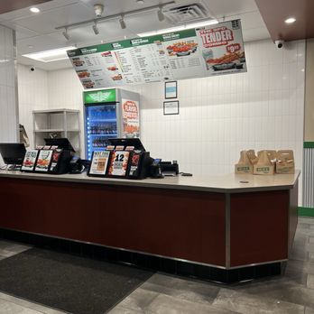 Wingstop - Lobby - Chicken Wings Near Me - Middletown, Connecticut