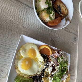 Mexipino Craft - Chilaquiles and bonsilog (garlic rice, egg, fish, and tomatoes) - Filipino Near Me - Chula Vista, California Mexipino Craft - Chilaquiles and bonsilog (garlic rice, egg, fish, and tomatoes) - Filipino Near Me - Chula Vista, California